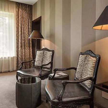 Отель Eden The Private Retreat *