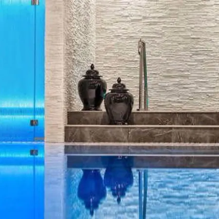 Eden The Private Retreat *