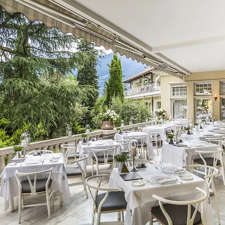 Отель Eden The Private Retreat