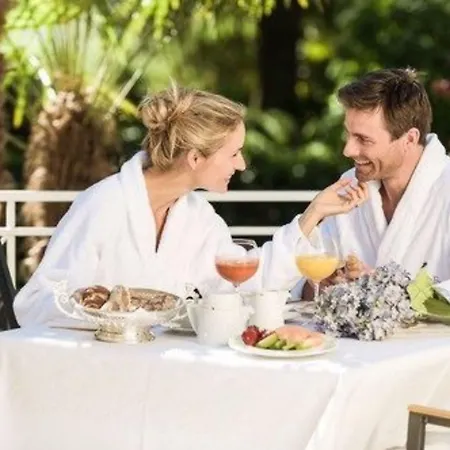 Eden The Private Retreat *