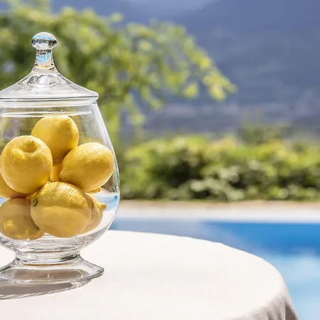 Eden The Private Retreat *