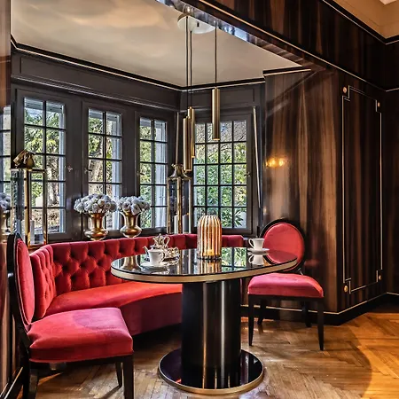 Eden The Private Retreat *