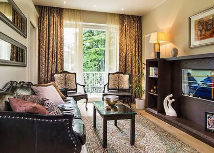 Eden The Private Retreat 酒店 *