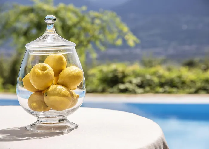 Eden The Private Retreat *