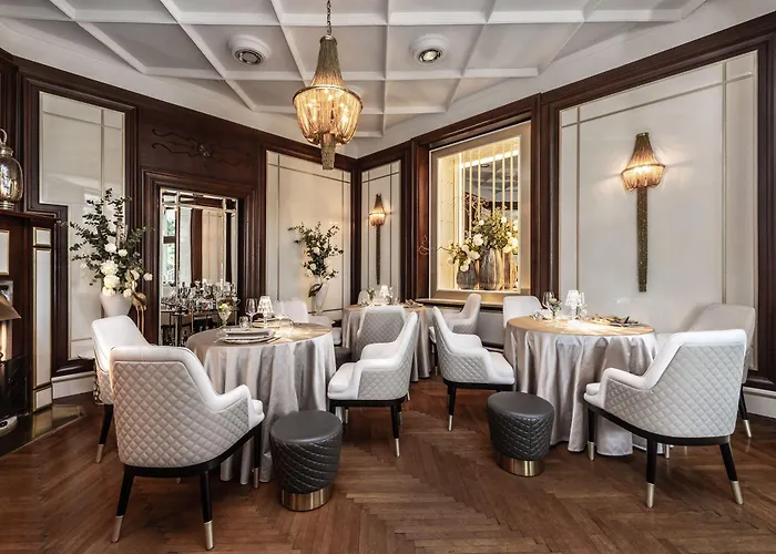 Eden The Private Retreat *